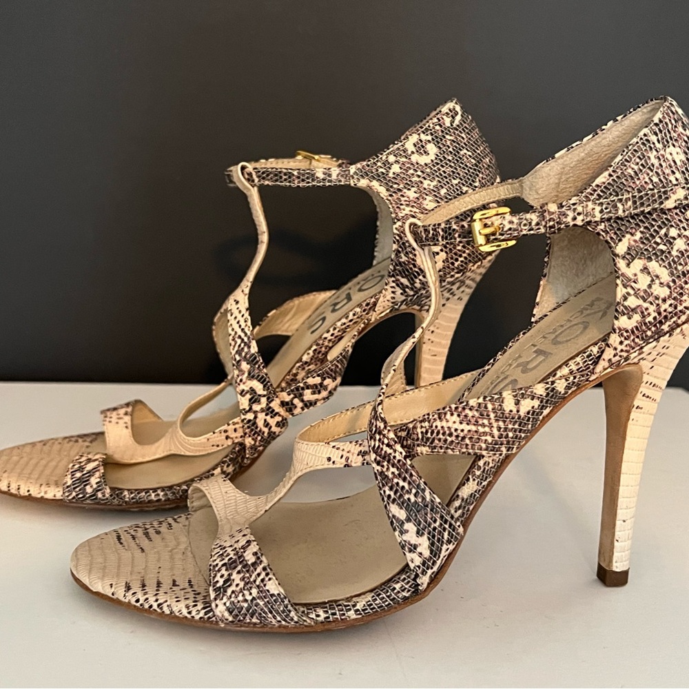 Micheal Kors Ombré Reptile Strappy Sandals Size 7